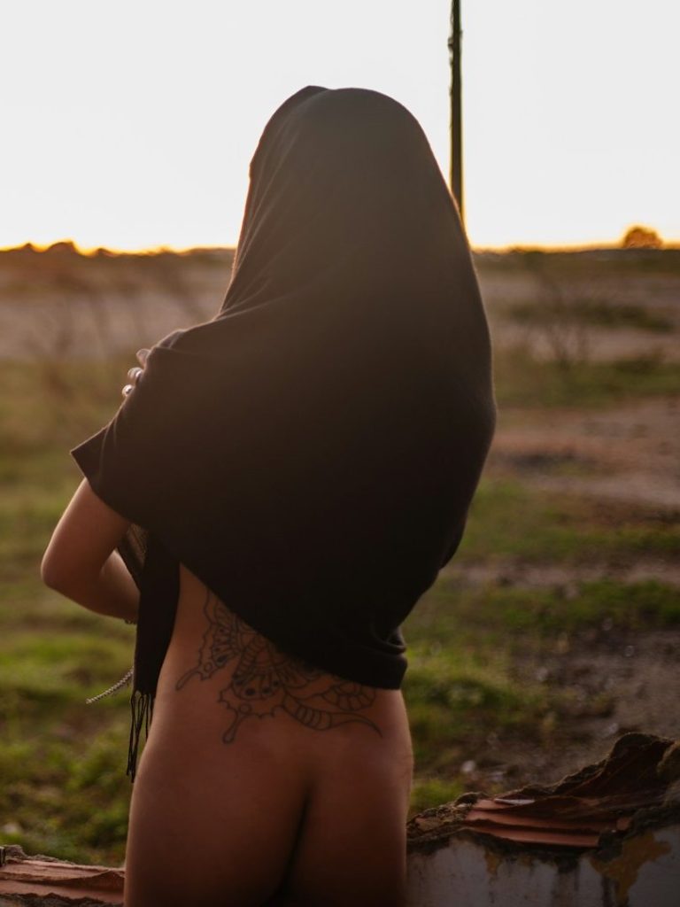 devote Frau in Germany, submissive and Voluntary in BDSM Germany devote Women seeking Strong male Leadership